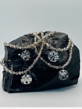 *ANKLET* Silver Sand Dollar with Champagne Glass Stretchy Anklet